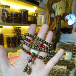 Vòng trầm hương mix đá giá rẻ