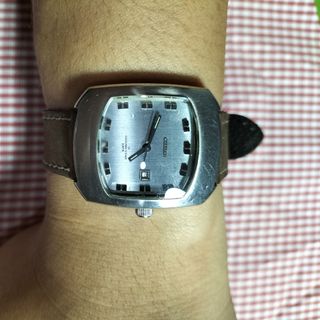 Đồng hồ Citizen, Cổ, Lên cót tay