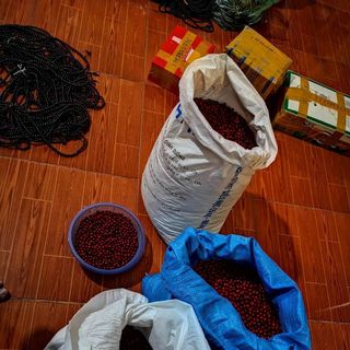 Vòng trầm hương mix đá giá rẻ