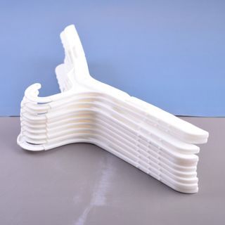 <<< Mới>>> Móc nhựa Treo- Móc kẹp Quần Áo - Váy áo Khoác- Giá rẻ rẻ rẻ