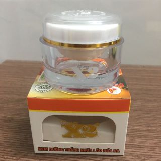 Kem dưỡng trắng 10 tác dụng x2
