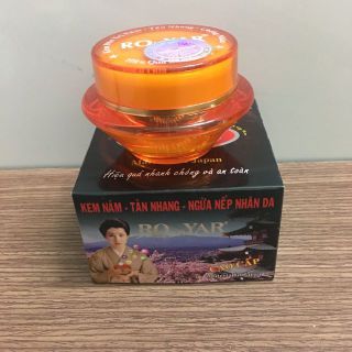 Kem nám nếp nhăn romiyar