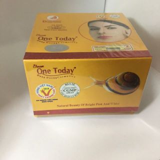 Kem trắng da ngừa nếp nhăn và lão hóa da 50g onetoday