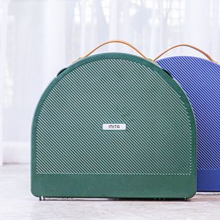 Đồ dã ngoại picnic -Bao gồm  Bàn- ly chén dĩa muỗng với thiết kế nhỏ gọn có  Xếp Gọn – Siêu Tiện Dụng – mọi lúc mọi nơi