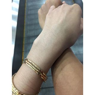 Kem dưỡng trắng da toàn thân KISS WHITE BODY