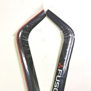 Vè che mưa xe tải MITSUBISHI FUSO CANTER hàng chuẩn theo xe ( giá 1 cặp)