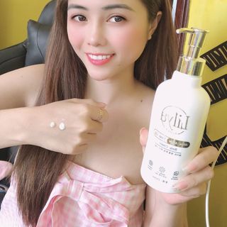 Kem dưỡng trắng da Body Lilya