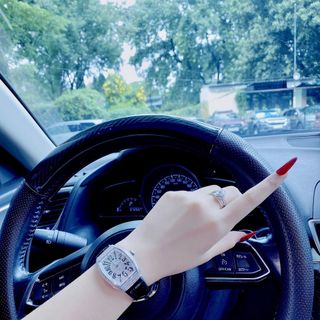 Đồng hồ nữ cao cấp HUBLOT SANG BLEU II