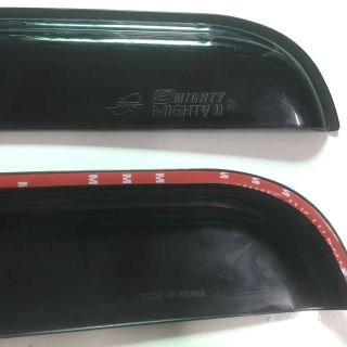 Vè che mưa xe tải HYUNDAI mighty N250 N250SL 75S 110XL HD65 HD72 hàng dày 2mm ( giá 1 cặp)