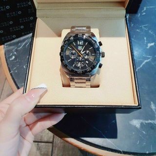 ĐỒNG HỒ TAGG HEUER NAM TRUNG CẤP