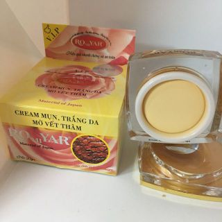 Kem mụn trắng da mờ thâm romiyar