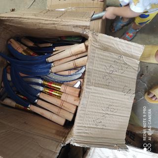 Liềm gặt lúa cắt cỏ