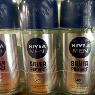 Lăn khử mùi Nivea