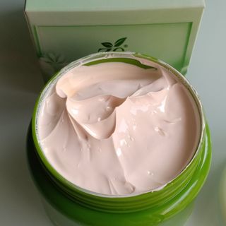 Kem body dưỡng trắng da tinh chất Bơ Z9