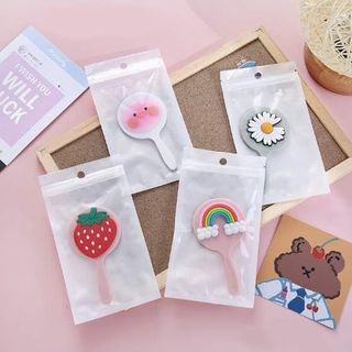 Gương mini hình thù kì lạ