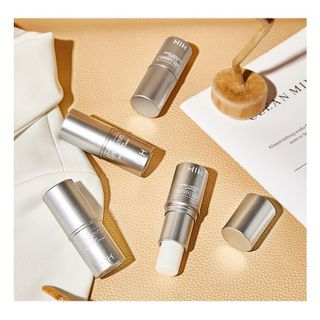 (HIH) Khử mùi nước hoa dạng thỏi dành cho Nam nữ. Hương thơm nhẹ nhàng, lâu dài, sang trọng và lịch sự