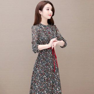 Đầm voan họa tiết hoa nhí