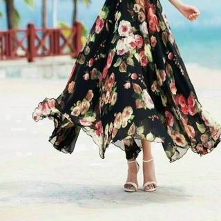 Đầm xòe hoa dáng dài