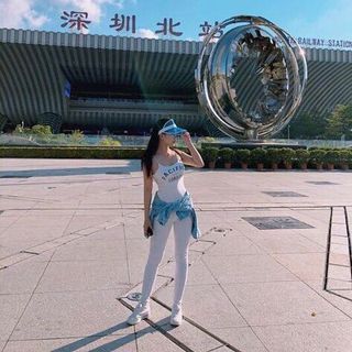 Mũ lưỡi trai đi biển siêu xinh
