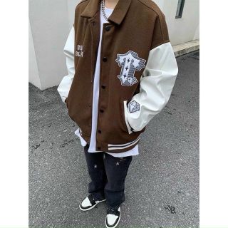 áo khoác bomber nỉ nút logo chữ form dưới 75kg