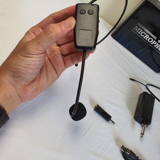 Bộ 2 micro không dây đeo tai E68 - Phù hợp cho mọi thiết bị, hỗ trợ thuyết trình, giảng dạy