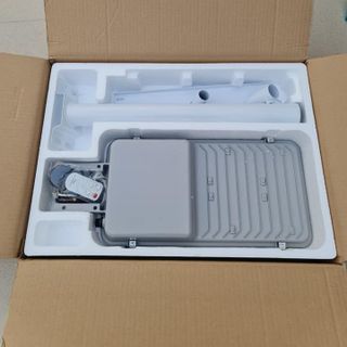 Đèn năng lượng mặt trời - Đèn đường NLMT Jindian JD-369 Công suất 300W Khung Nhôm, Chip Led "SMD" - BH 02 Năm