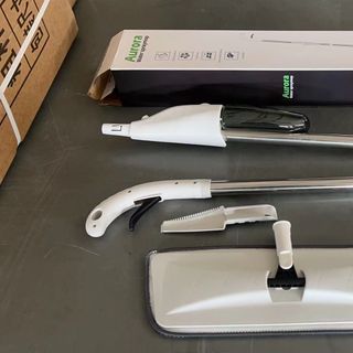 Cây chổi lau nhà có bình Xịt Nước Aurora giá sỉ - giá bán buôn