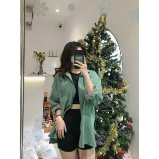 Áo khoác sơ mi nhung túi in chữ đẹp