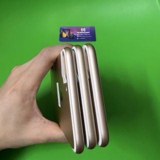 iPhone 7 plus 32gb vàng pin new 99% 1 đổi 1