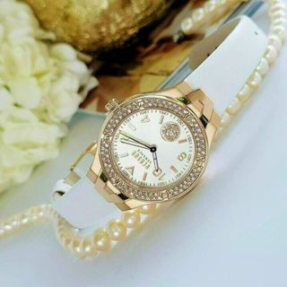 ĐỒNG HỒ VERSUS VITTORIA CHÍNH HÃNG