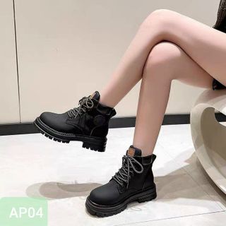 Giày Boots Nữ Da Mềm Buộc Dây Cổ Ngắn Đế Răng Cưa cách điệu AP04