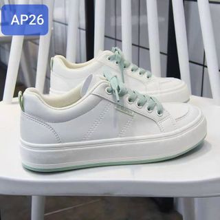 Giày thể thao nữ trắng chất da mềm phối dây khác màu AP26