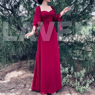 Đầm maxi dáng dài hở lưng tay dài sexy đi du lịch