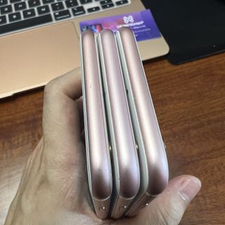 Henry - iPhone 6s 32GB vàng hồng likenew pin mới