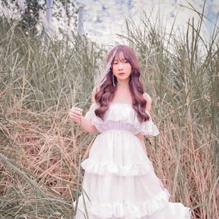 Đầm maxi đi biển bẹt vai nhiều tầng dáng dài