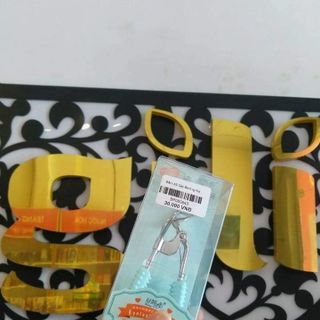 Bấm Mi Eyelash Curler Cán Gai