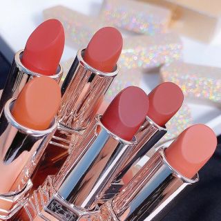 Son sáp Pinky vỏ kim tuyến siêu đẹp