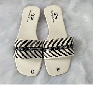 Dép Nữ Kiểu Hàn Quốc