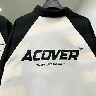 Áo khoác dù phối logo in acover đẹp xuất sắc