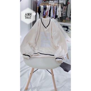Áo sweater tay phồng logo in số 26 đẹp xuất sắc