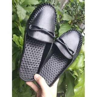 Dép sục nhựa nơ giả da đi mưa bít mũi nữ