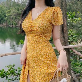 Đầm maxi lụa hở lưng kèm mút ngực đi biểnFREESHIPđầm hoa nhí du lịch xẻ tà tiểu thư