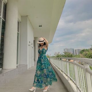ĐẦM MAXI ĐI BIỂN DU LỊCH 2 DÂYFREESHIP ĐẦM NỮ DÁNG DÀI CUP NGỰC KÈM MÚT NGỰC HOA NHÍ THỔ CẨM
