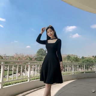 ĐẦM NỮ DÁNG DÀI DỰ TIỆC TAY DÀI CỔ CHOCKER