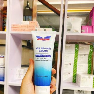 Sữa rửa mặt Dakami giá sỉ