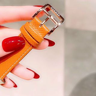 ĐỒNG HỒ HERRMES VUÔNG MINI HOT