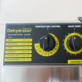 Máy sấy thực phẩm 16 khay