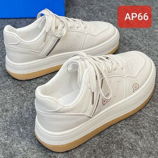 Giày thể thao thời trang nữ màu trắng họa tiết gấu siêu xinh AP66