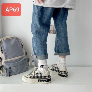 Giày thể thao nữ đế bằng bánh mì basic sọc caro AP69