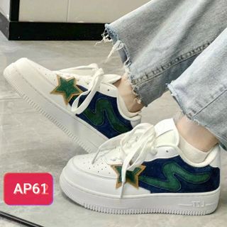 Giày thể thao nữ đế bằng màu trắng phối xanh ngôi sao AP61